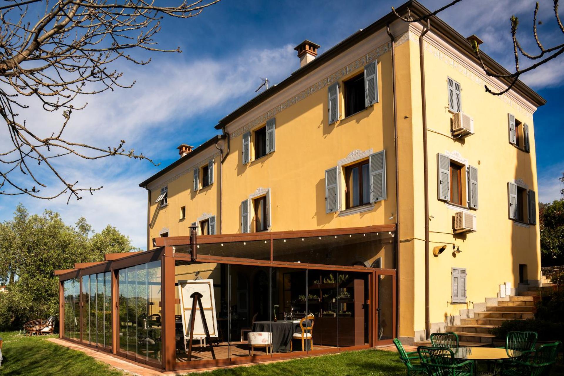 Locanda De Banchieri Fosdinovo Luaran gambar